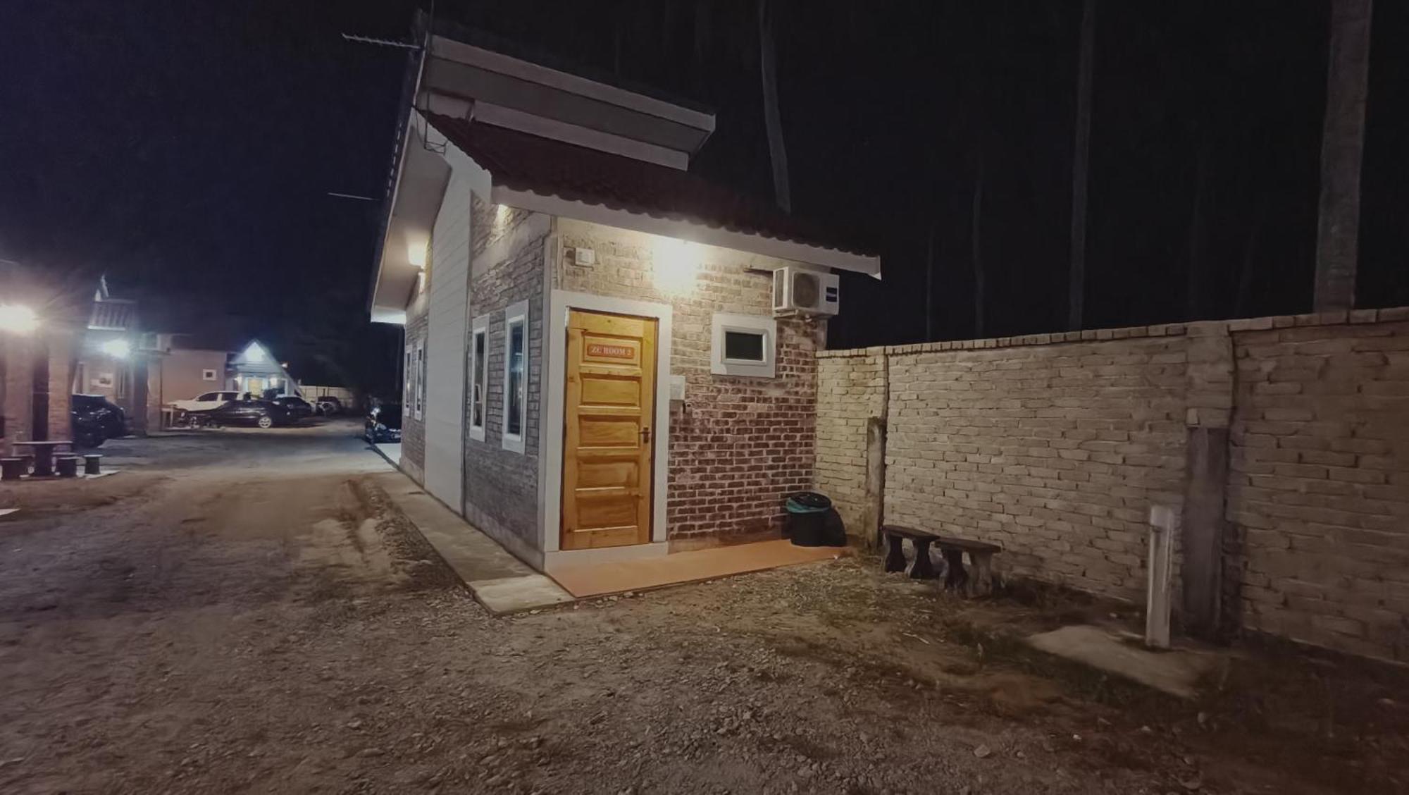 Zainab Cottage パシール・プトゥ 部屋 写真