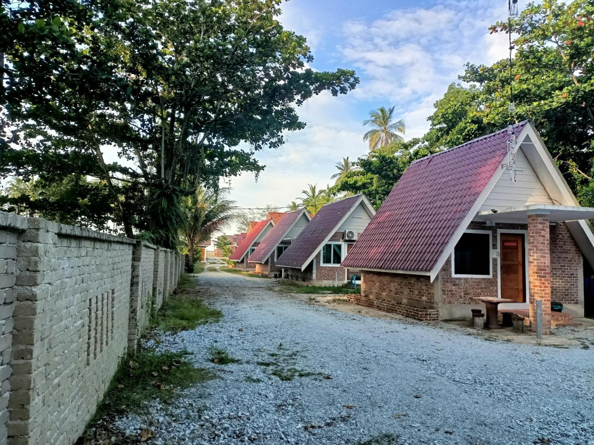 Zainab Cottage パシール・プトゥ 部屋 写真